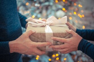 Idées de cadeaux originaux pour collaborateurs et clients en fin d'année